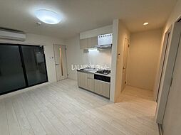 近鉄京都線 十条駅 徒歩3分の賃貸アパート 2階1LDKのリビング/ダイニング