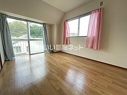 グランメール本郷台 305 3階2DKのリビング/ダイニング