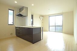 クローバー 00201 2階1LDKのリビング/ダイニング