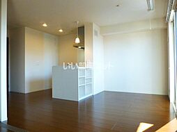 レミエトワール 302 3階1LDKのリビング/ダイニング