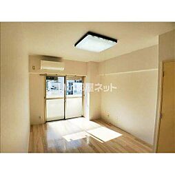 セラヴィアッシュ 502 5階ワンルームのリビング/ダイニング