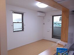 サンライズ大手先 201 2階1LDKのリビング/ダイニング