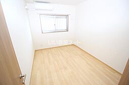 サン・グリーン・ハウス 213 2階2LDKの室内