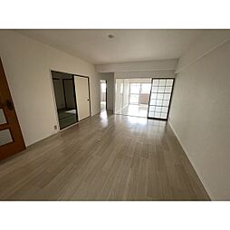 シャルマンコーポ木場町2棟815 815 8階3LDKのリビング/ダイニング