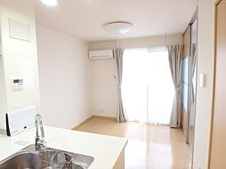 ウェストコート 201 2階1LDKのリビング/ダイニング