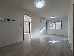 吉勇 102 1階2LDKのリビング/ダイニング