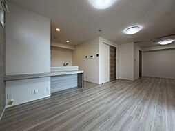 吉勇 105 1階2LDKのリビング/ダイニング