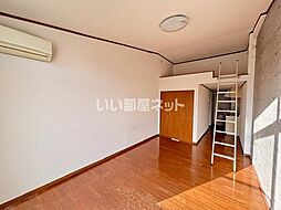 ウィンズフィールドＣ 103 1階ワンルームのリビング/ダイニング