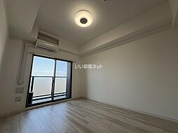 プレサンスNEO大和田STATIONベゼル 701 7階1Kのリビング/ダイニング