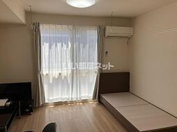 カエツリアルフィールドＤーｒｏｏｍ　Ａ 203 2階ワンルームのリビング/ダイニング