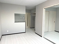 ガーデンI 103 1階1LDKのリビング/ダイニング