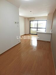 SHALOM SQUARE 201 2階ワンルームのリビング/ダイニング