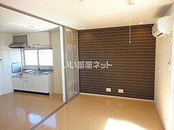 ウィング　ヴュー　B棟 B202 2階2DKのリビング/ダイニング