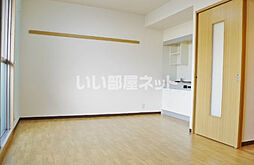 JR片町線(学研都市線) 長尾駅 徒歩27分の賃貸マンション 3階ワンルームのリビング/ダイニング