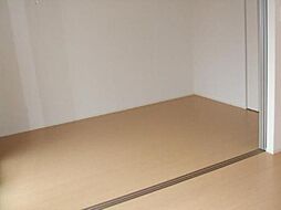 ディアコート 102 1階2DKのリビング/ダイニング