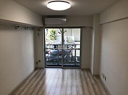 白樺マンション 505 5階ワンルームのリビング/ダイニング