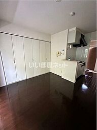 クァイエット 202 1階1Kのリビング/ダイニング