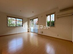 ガーデンハウス B101 1階1LDKのリビング/ダイニング