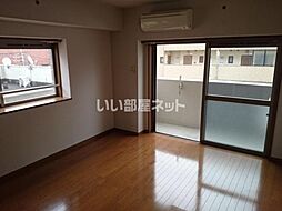 ブルーアイズ中央 801 8階1Kのリビング/ダイニング