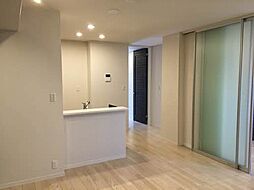 エメラルドタワー　Ａ棟 103 1階2LDKのリビング/ダイニング