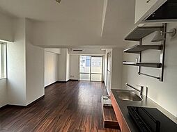 ロイヤル河原町五条 203 8階ワンルームのリビング/ダイニング