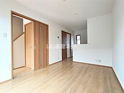 ひこうき雲II　Ｂ 102 1階2LDKのリビング/ダイニング