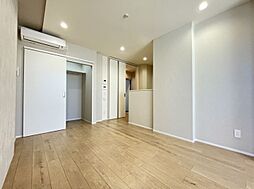 グローリー上関 103 1階1LDKのリビング/ダイニング