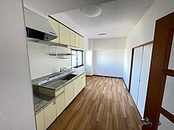 ペガソス熊谷 606 6階2DKのリビング/ダイニング