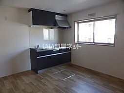 ユアメゾン温品 102 1階2DKのリビング/ダイニング