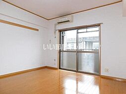 プラシード　ヴィラ 404 4階ワンルームのリビング/ダイニング