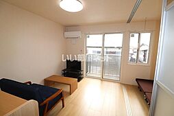 シュペール小原田 201 2階1LDKのリビング/ダイニング