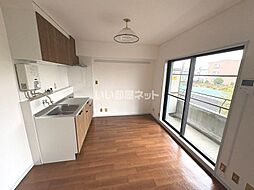 リバーサイド上杉 207 2階2DKのリビング/ダイニング