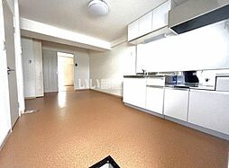 千人町スカイマンション 101 1階1LDKのリビング/ダイニング