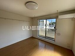 レトア上野 201 2階1Kのリビング/ダイニング