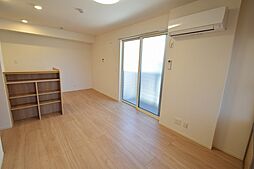 グランコントゥール　D棟 203 2階1LDKのリビング/ダイニング