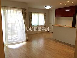 平田4貸家　3LDK米軍向け 1 1階3LDKのリビング/ダイニング