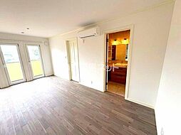 ヴィラアイビス 102 1階2LDKのリビング/ダイニング