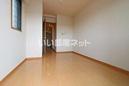 サン・プランタン 206 2階1Kのリビング/ダイニング