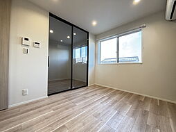 ＥｄｇｅＭｏｍｅｎｔ町村 201 2階2LDKのリビング/ダイニング