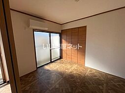 ホワイトルーフ内田 203 2階1DKのリビング/ダイニング