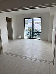 パールドブルム 207 2階1LDKのリビング/ダイニング