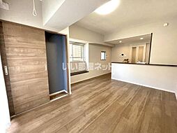 イリスパイラ与次郎テラス 401 4階ワンルームのリビング/ダイニング