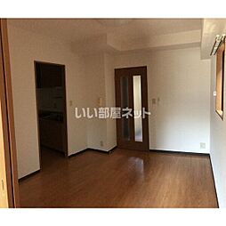 スクエアコート 305 3階1DKのリビング/ダイニング