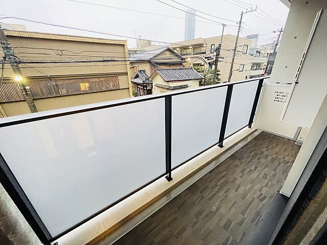 バルコニー
