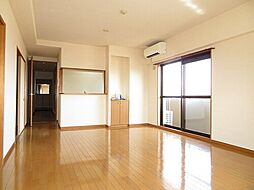 サーパス旗ヶ崎 6階4LDKのリビング/ダイニング