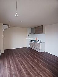 レスア柏崎I 201 2階1LDKのリビング/ダイニング