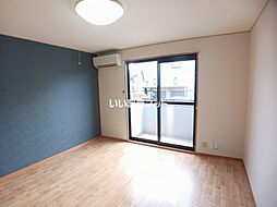 エヴァーグリーン 107 1階1Kのリビング/ダイニング