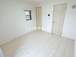 ファーナ津田沼 201 2階1Kのリビング/ダイニング