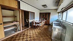 新谷一戸建賃貸 1階6LDKのリビング/ダイニング