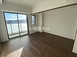 アイ・レジデンシーズ西条 502 5階1LDKのリビング/ダイニング